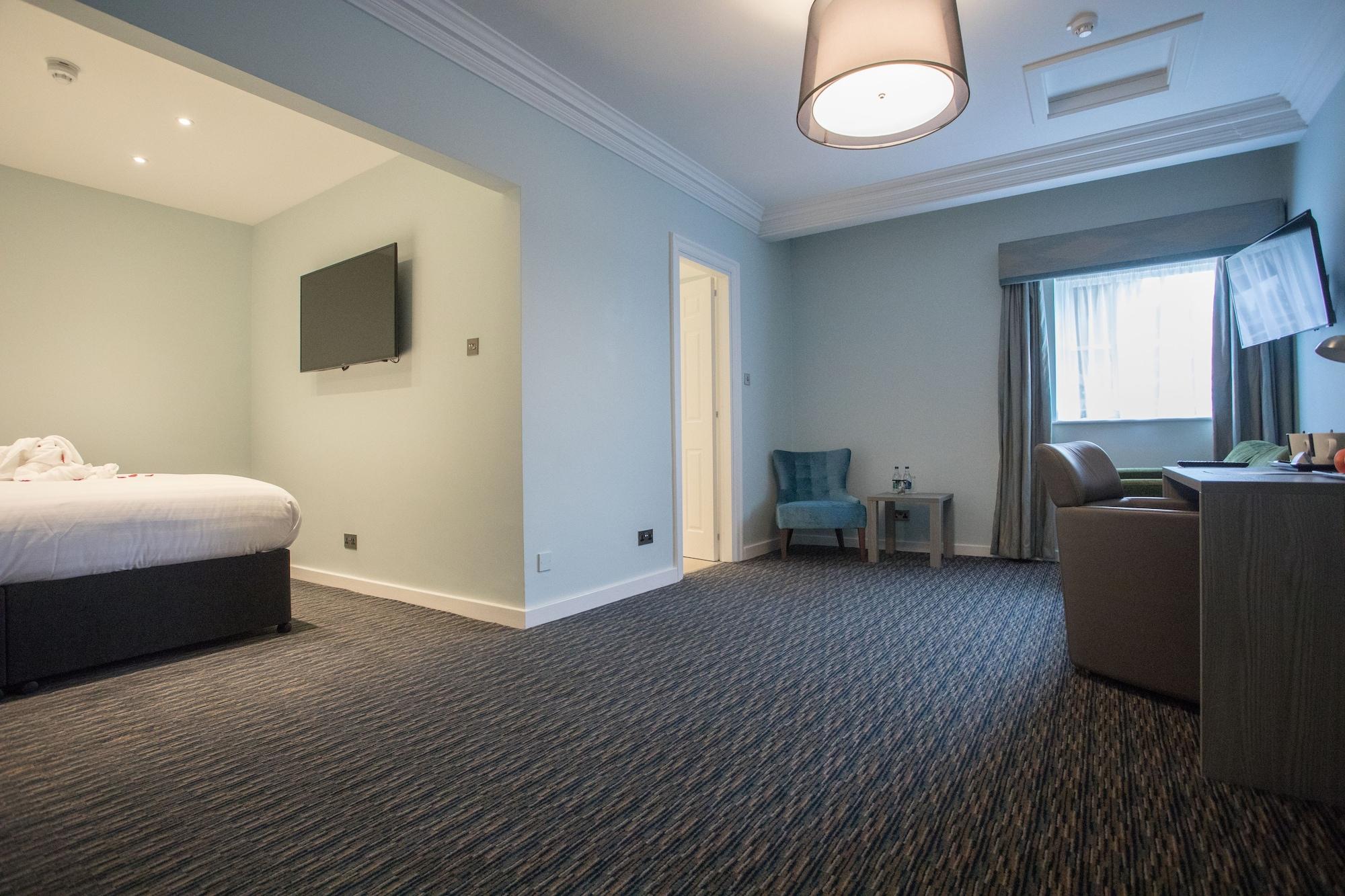 London Regent Hotel, Bw Signature Collection Chigwell