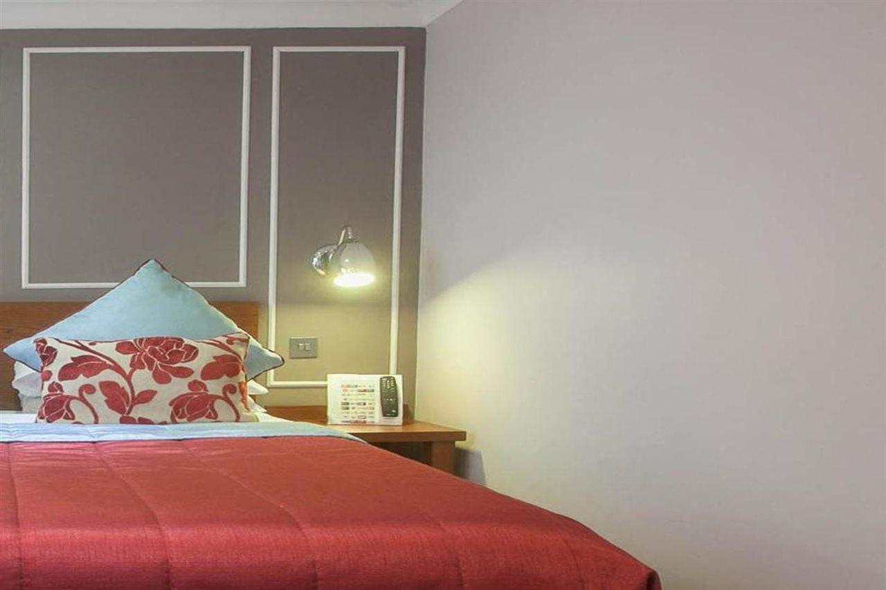 London Regent Hotel, Bw Signature Collection 4* Chigwell