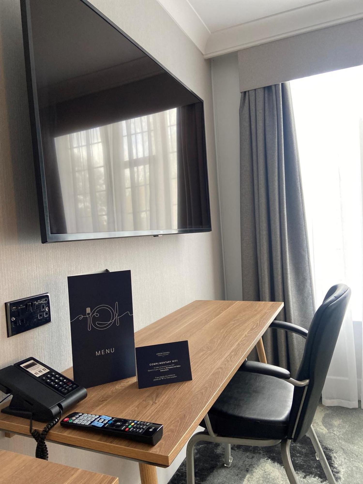 London Regent Hotel, Bw Signature Collection